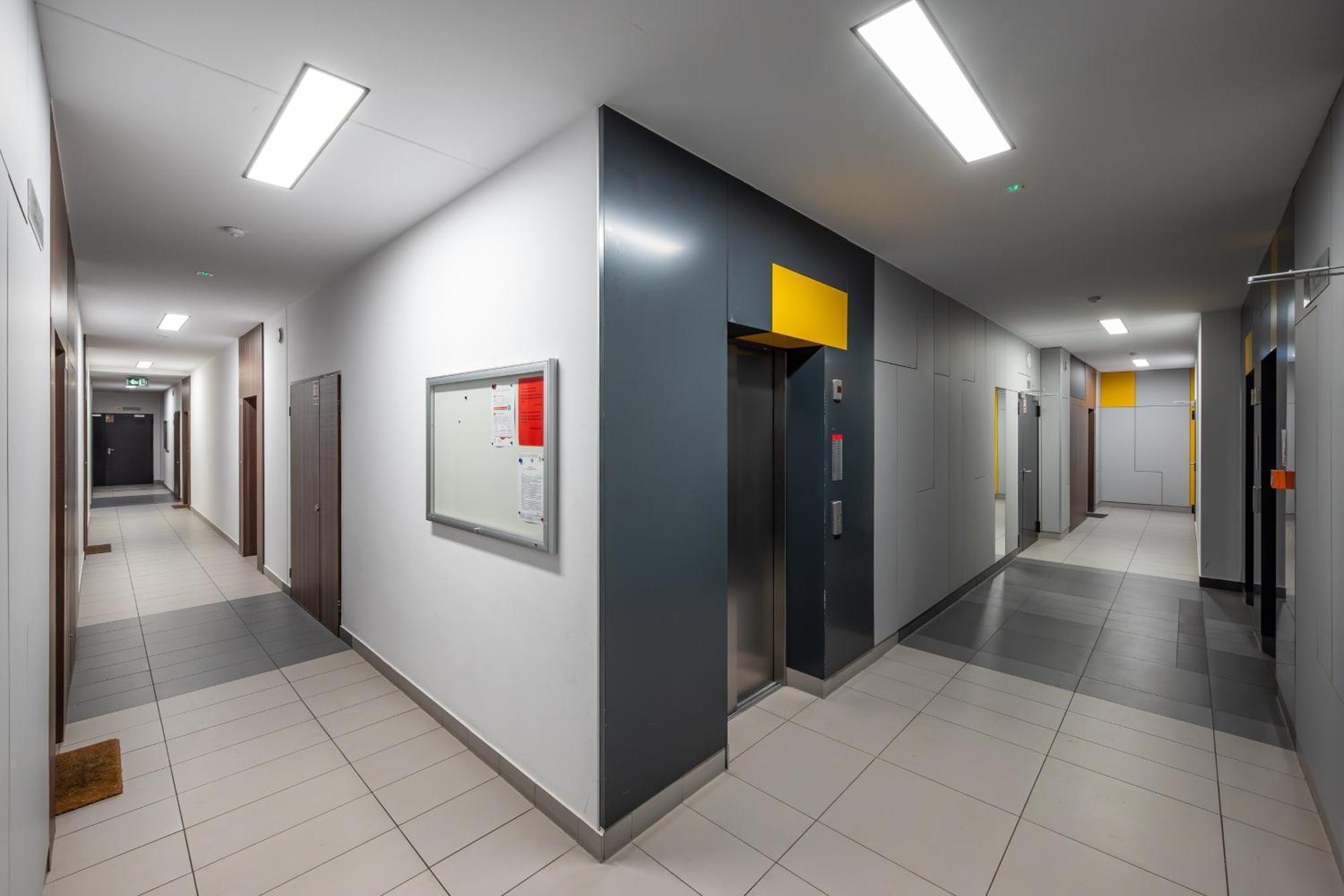 Metro Plocka Cosy Apartment Warszawa Zewnętrze zdjęcie